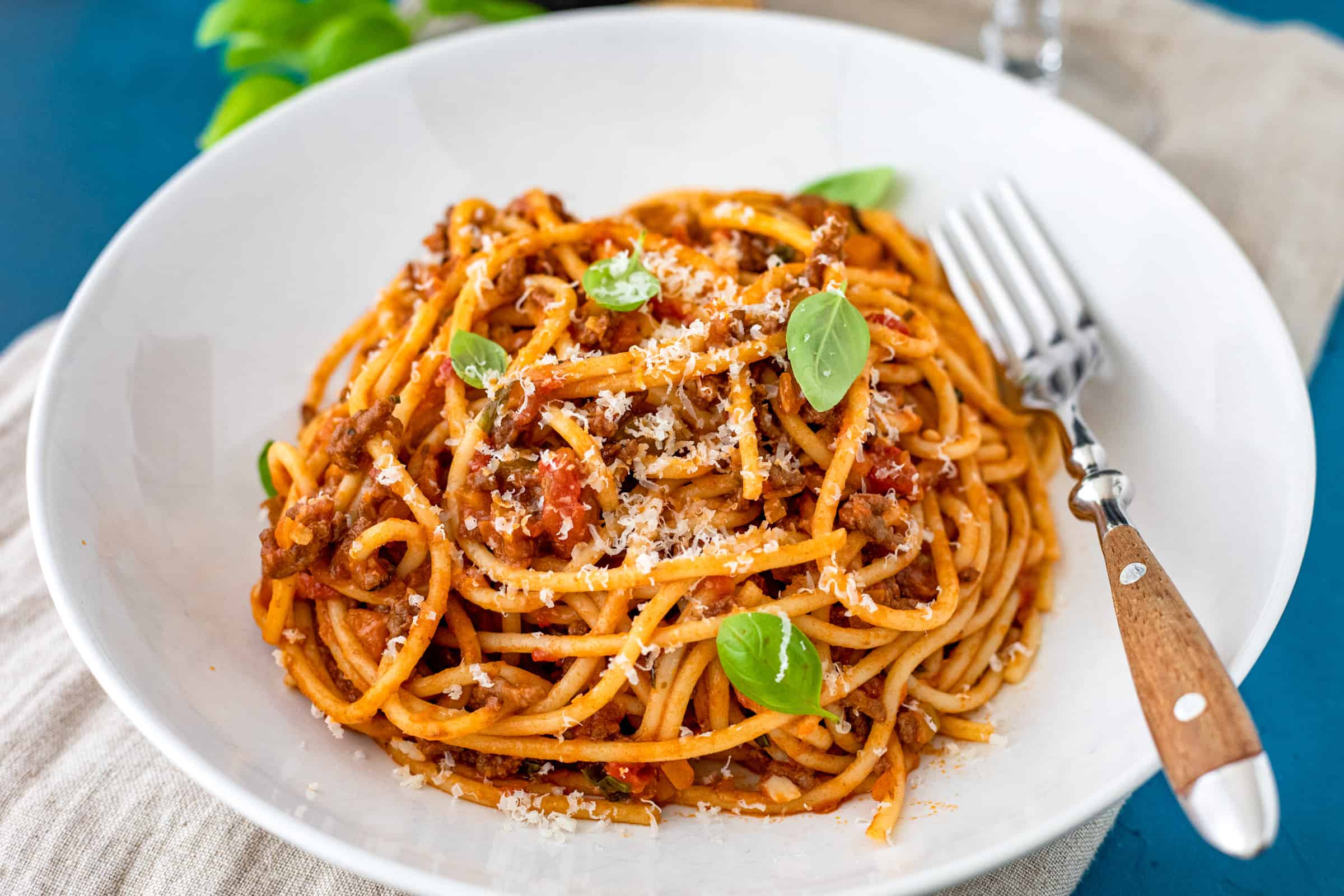 spaghetti-bolognese